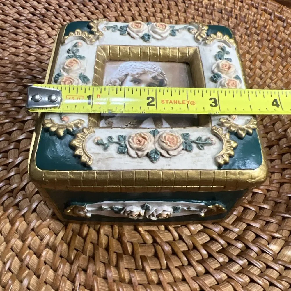 Vintage square picture-holder resin 3D roses trinket box gold felt lining